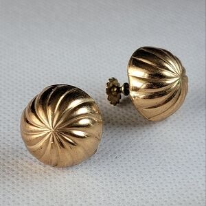 Vintage Coro Dome Button Screwback  Earrings